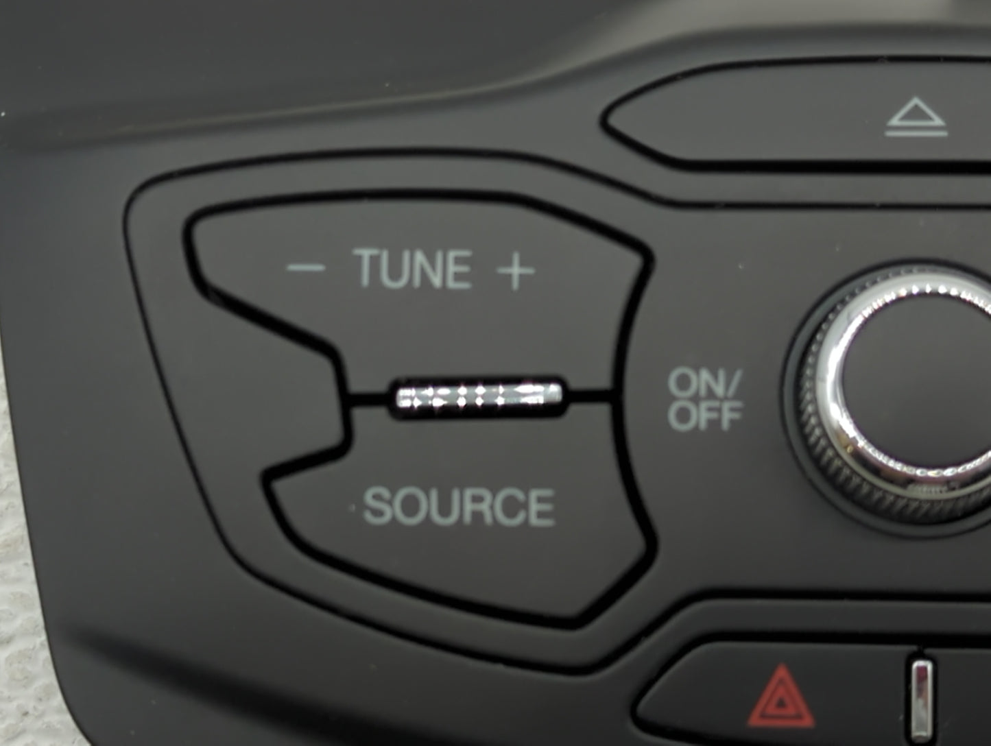 2013-2016 Ford Escape Radio Control Panel - Oemusedautoparts1.com