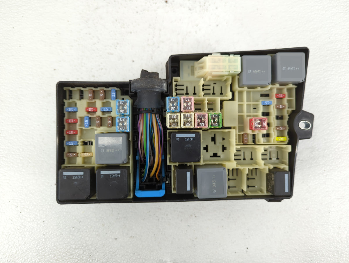 2013-2016 Ford Escape Fusebox Fuse Box Panel Relay Module P/N:AV6T-14A067-AC Fits Fits 2013 2014 2015 2016 OEM Used Auto Par