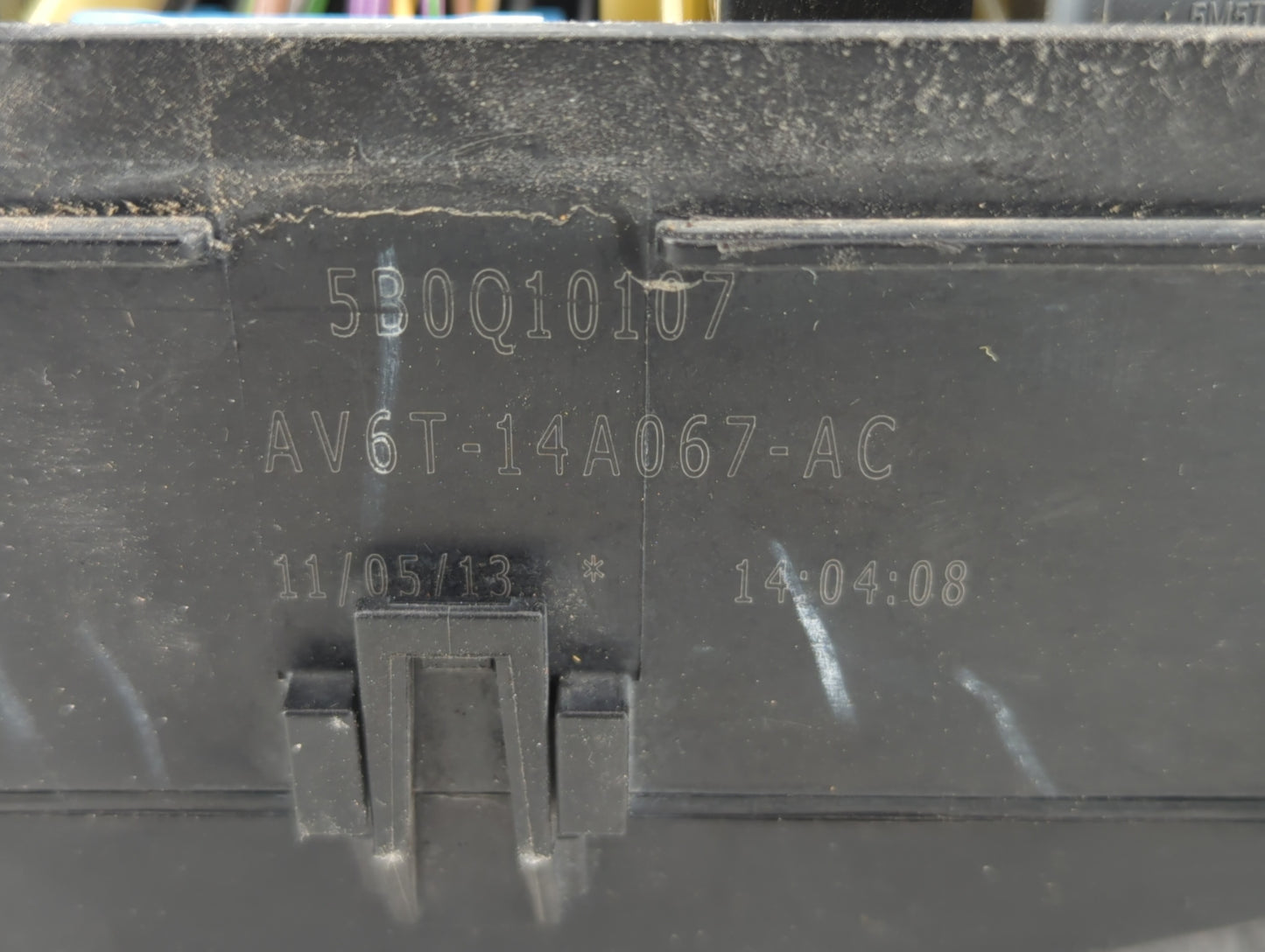 2013-2016 Ford Escape Fusebox Fuse Box Panel Relay Module P/N:AV6T-14A067-AC Fits Fits 2013 2014 2015 2016 OEM Used Auto Par