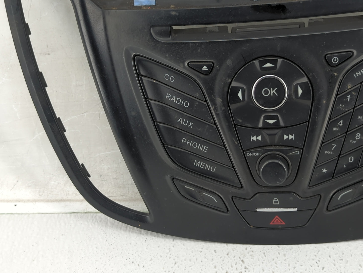 2013-2013 Ford Escape Radio Control Panel - Oemusedautoparts1.com