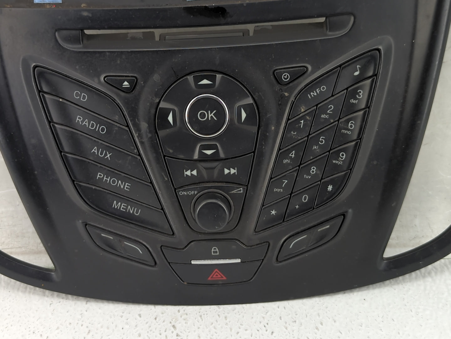 2013-2013 Ford Escape Radio Control Panel - Oemusedautoparts1.com
