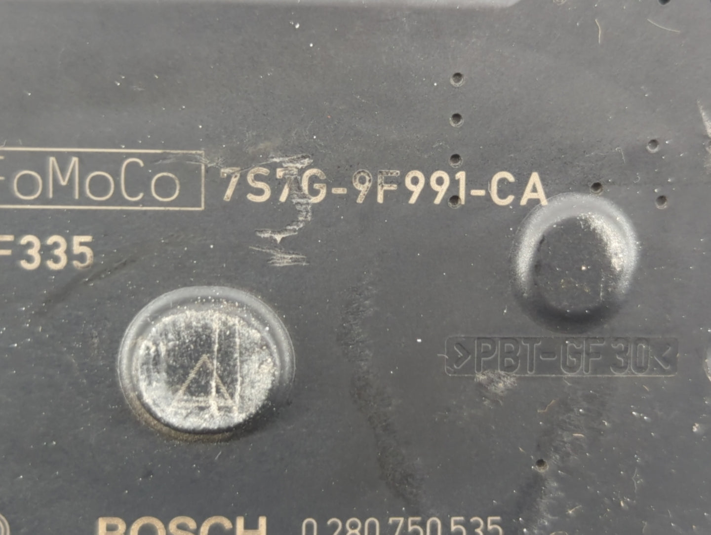 2013-2016 Ford Escape Throttle Body P/N:7S7G-9F991-CA Fits Fits 2013 2014 2015 2016 2017 2018 2019 OEM Used Auto Parts - Oem
