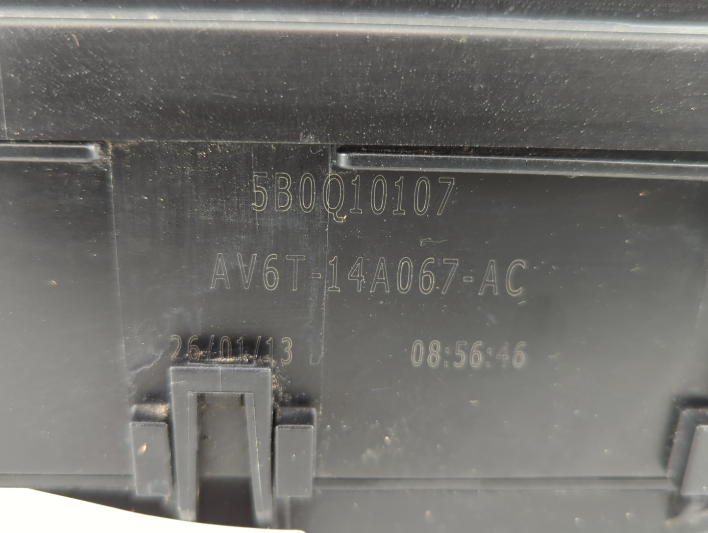 2013-2016 Ford Escape Fusebox Fuse Box Panel Relay Module P/N:AV6T-14A067-AC Fits Fits 2013 2014 2015 2016 OEM Used Auto Par