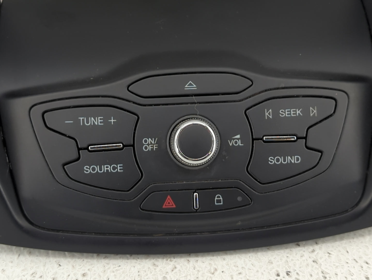 2013-2013 Ford Escape Radio Control Panel - Oemusedautoparts1.com