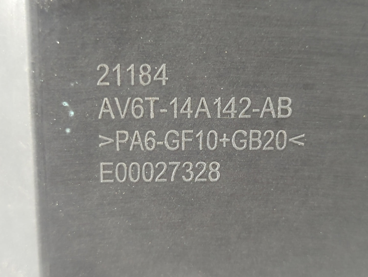 2013-2016 Ford Escape Fusebox Fuse Box Panel Relay Module P/N:AV6T-14A142-AB AV6T-14A067-AC Fits Fits 2013 2014 2015 2016 OE