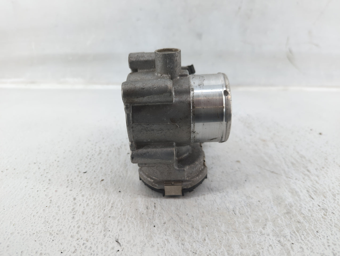 2013-2016 Ford Escape Throttle Body P/N:7S7G-9F991-CA Fits Fits 2013 2014 2015 2016 2017 2018 2019 OEM Used Auto Parts - Oem