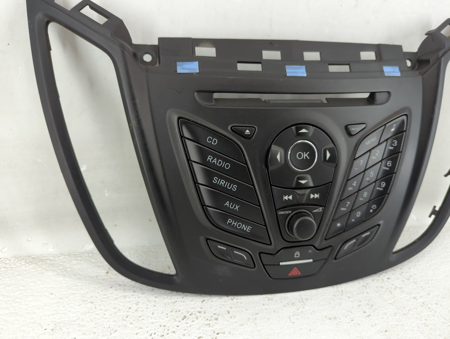 Ford Escape Am Fm Cd Player Radio Receiver - Oemusedautoparts1.com