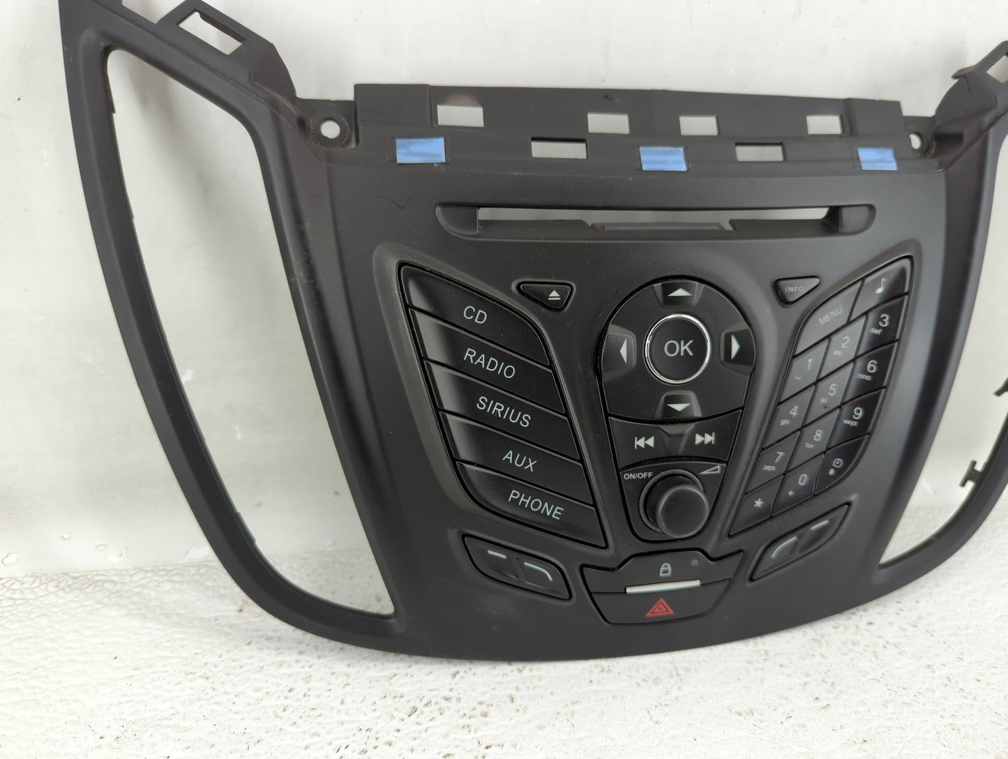 Ford Escape Am Fm Cd Player Radio Receiver - Oemusedautoparts1.com