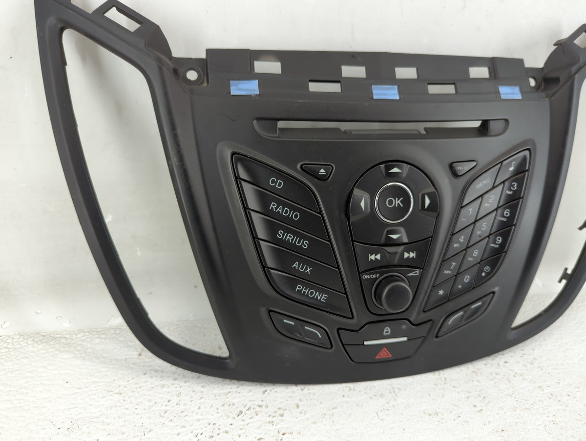 Ford Escape Am Fm Cd Player Radio Receiver 555089 - Oemusedautoparts1.com