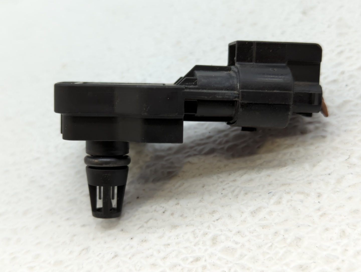 2005-2012 Ford Escape Mass Air Flow Meter Maf - Oemusedautoparts1.com
