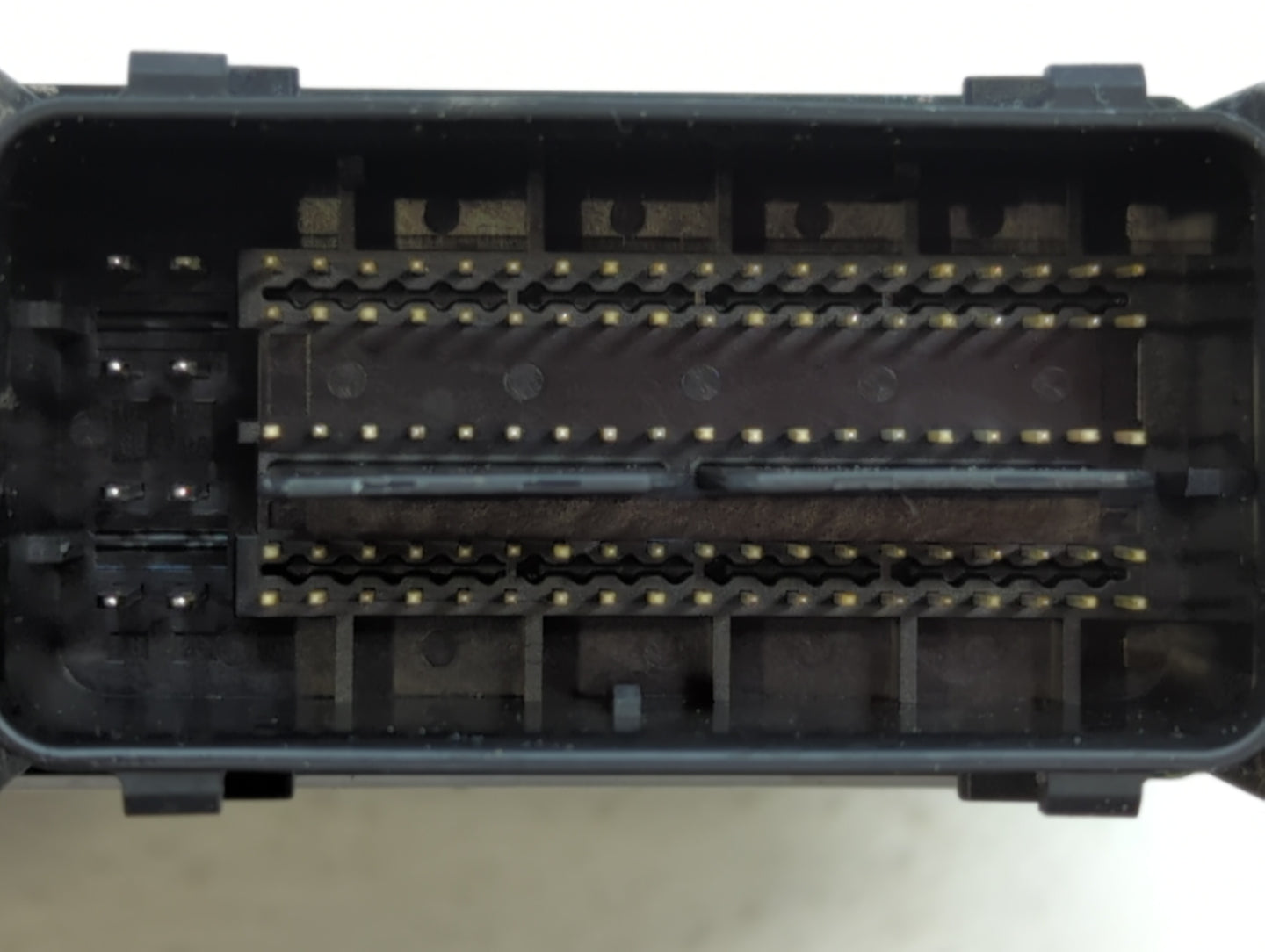 2013 Ford Escape PCM Engine Control Computer ECU ECM PCU OEM P/N:FJ5A-12B684-BA FJ5A-12A650-DC, CV6A-12B684-CA Fits OEM Used