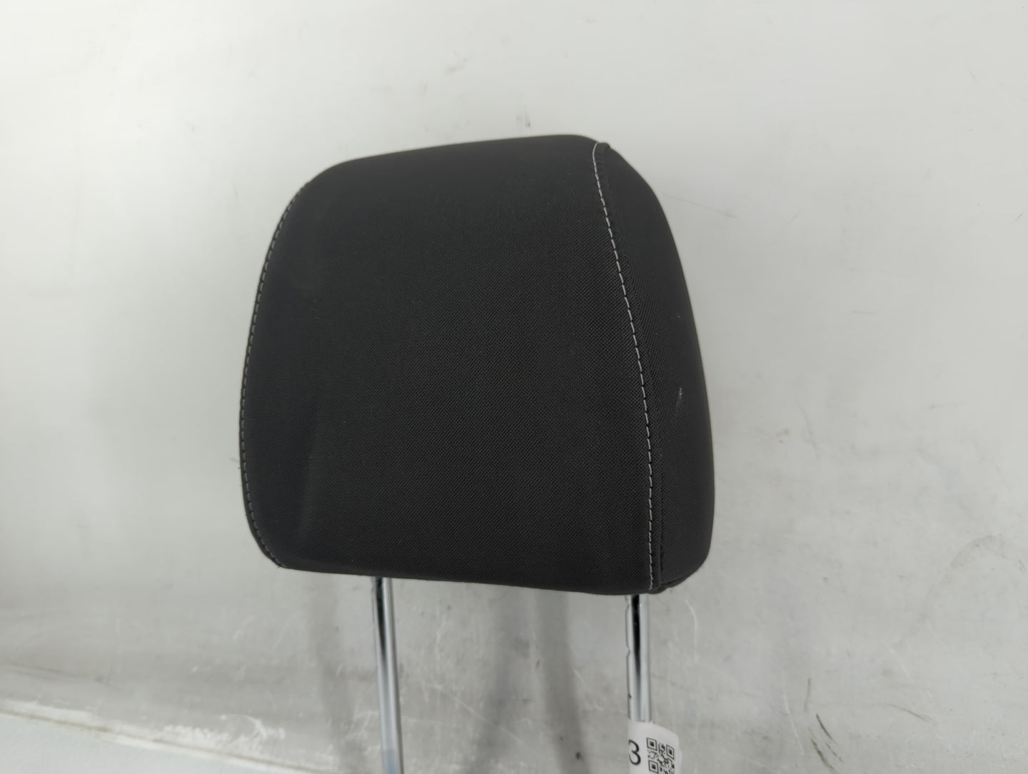 2013 Ford Escape Headrest Head Rest Front Driver Passenger Seat Fits OEM Used Auto Parts - Oemusedautoparts1.com