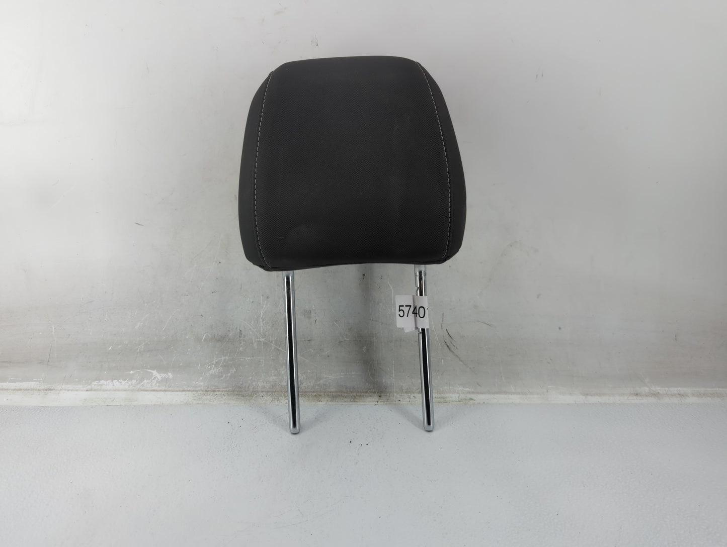 2013 Ford Escape Headrest Head Rest Front Driver Passenger Seat Fits OEM Used Auto Parts - Oemusedautoparts1.com