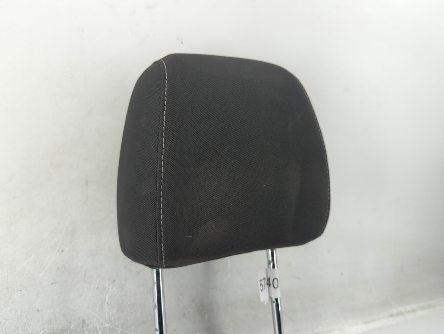 2013 Ford Escape Headrest Head Rest Front Driver Passenger Seat Fits OEM Used Auto Parts - Oemusedautoparts1.com