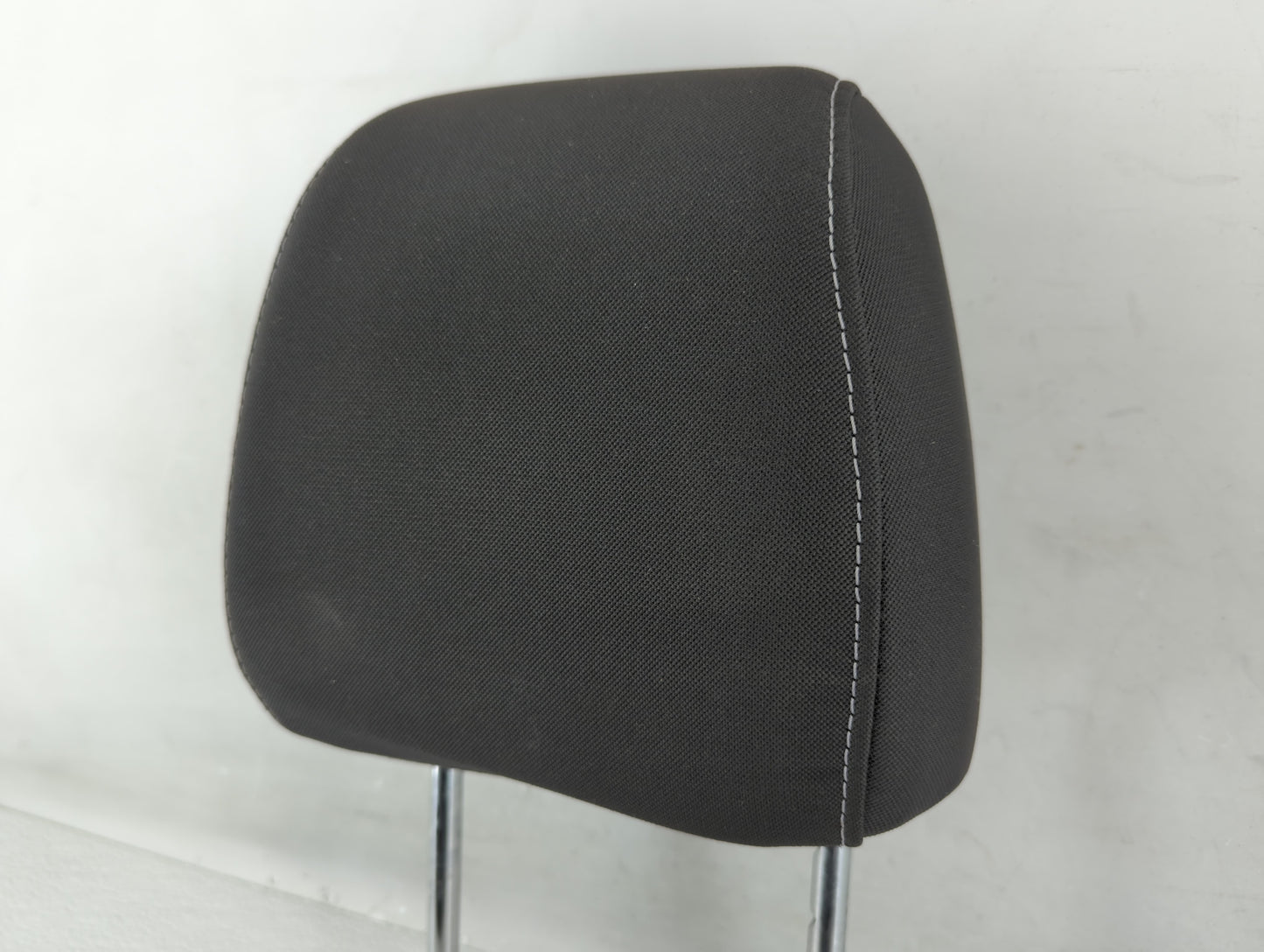 2013 Ford Escape Headrest Head Rest Front Driver Passenger Seat Fits OEM Used Auto Parts - Oemusedautoparts1.com