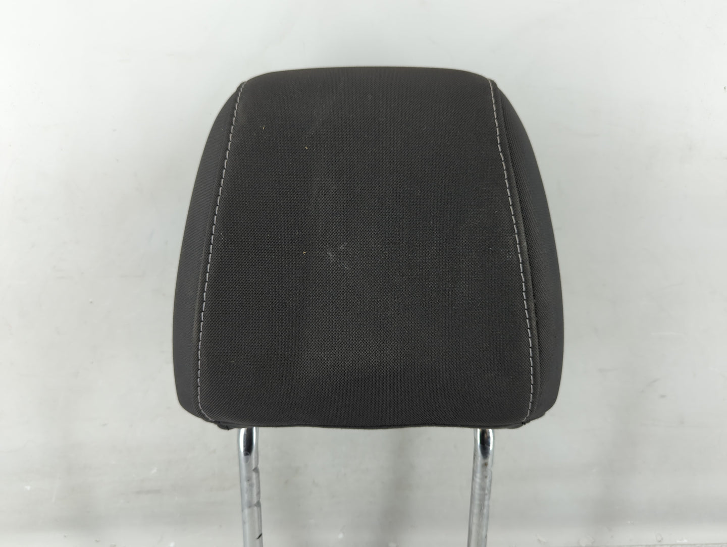 2013 Ford Escape Headrest Head Rest Front Driver Passenger Seat Fits OEM Used Auto Parts - Oemusedautoparts1.com