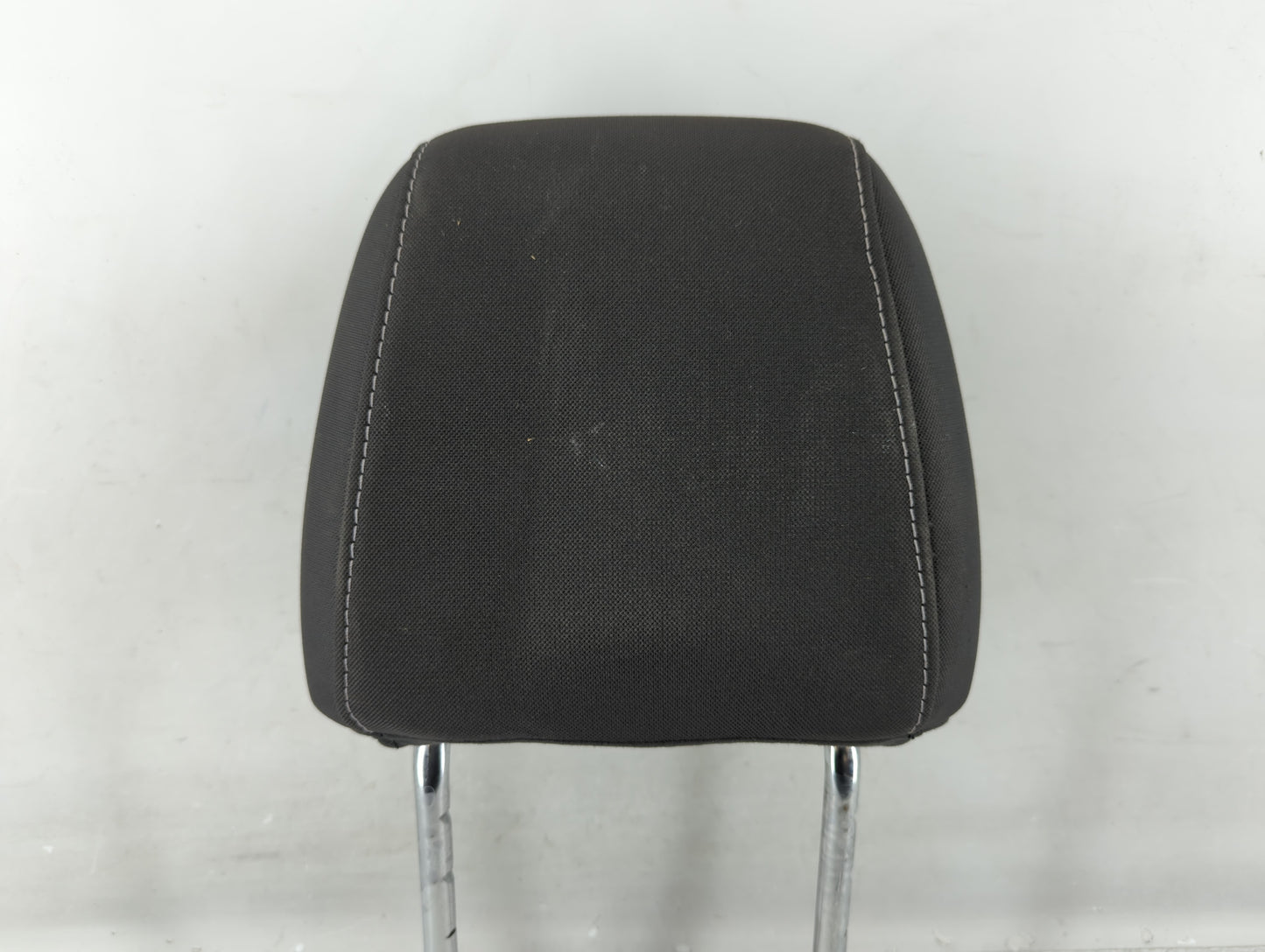 2013 Ford Escape Headrest Head Rest Front Driver Passenger Seat Fits OEM Used Auto Parts - Oemusedautoparts1.com