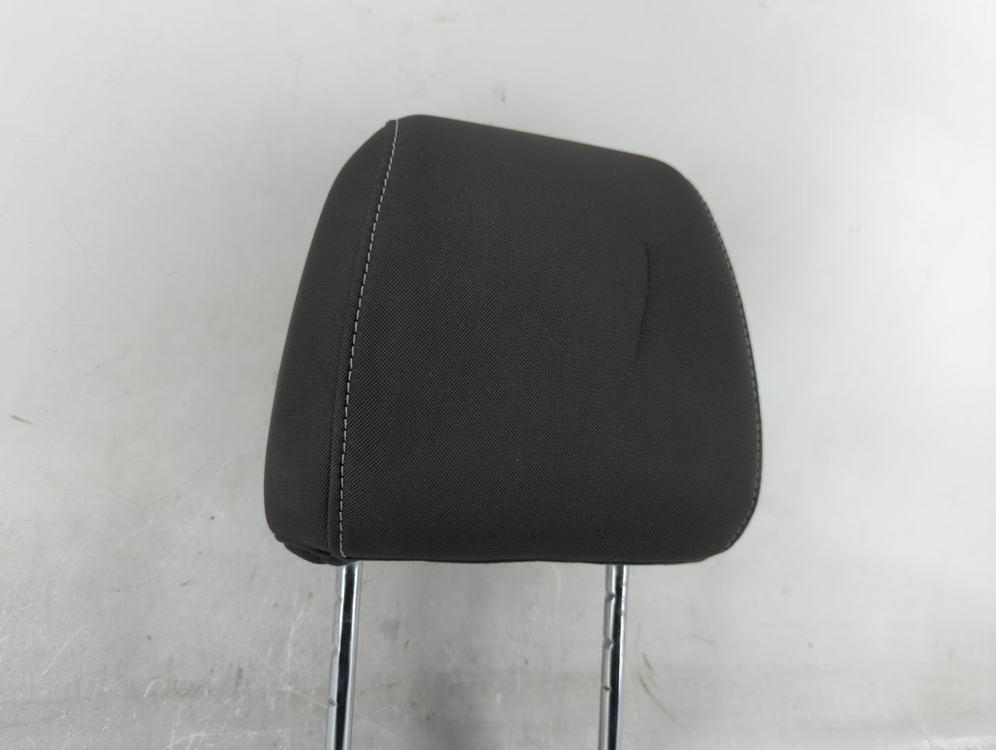 2013 Ford Escape Headrest Head Rest Front Driver Passenger Seat Fits OEM Used Auto Parts - Oemusedautoparts1.com