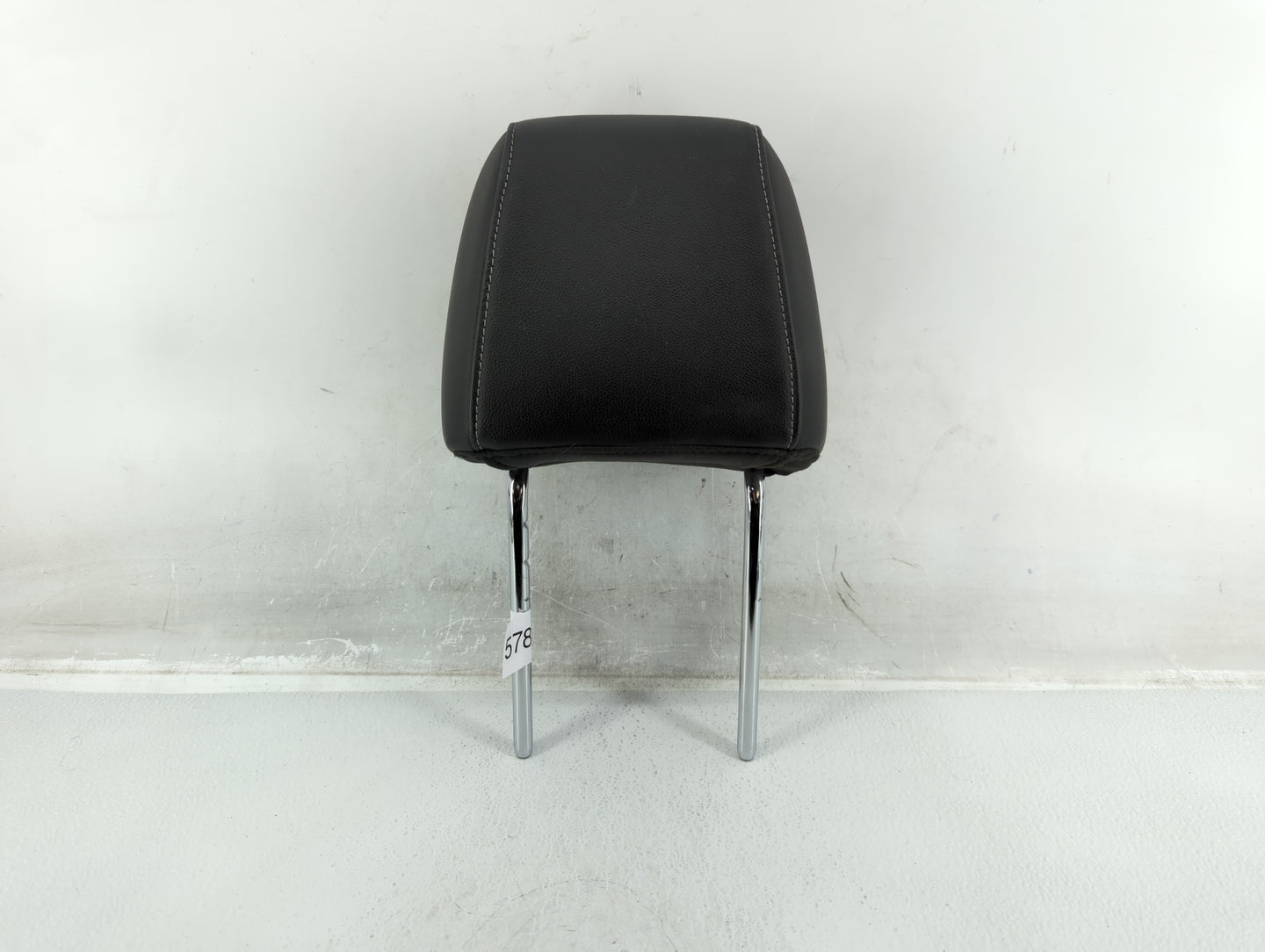 2013 Ford Escape Headrest Head Rest Front Driver Passenger Seat Fits OEM Used Auto Parts - Oemusedautoparts1.com