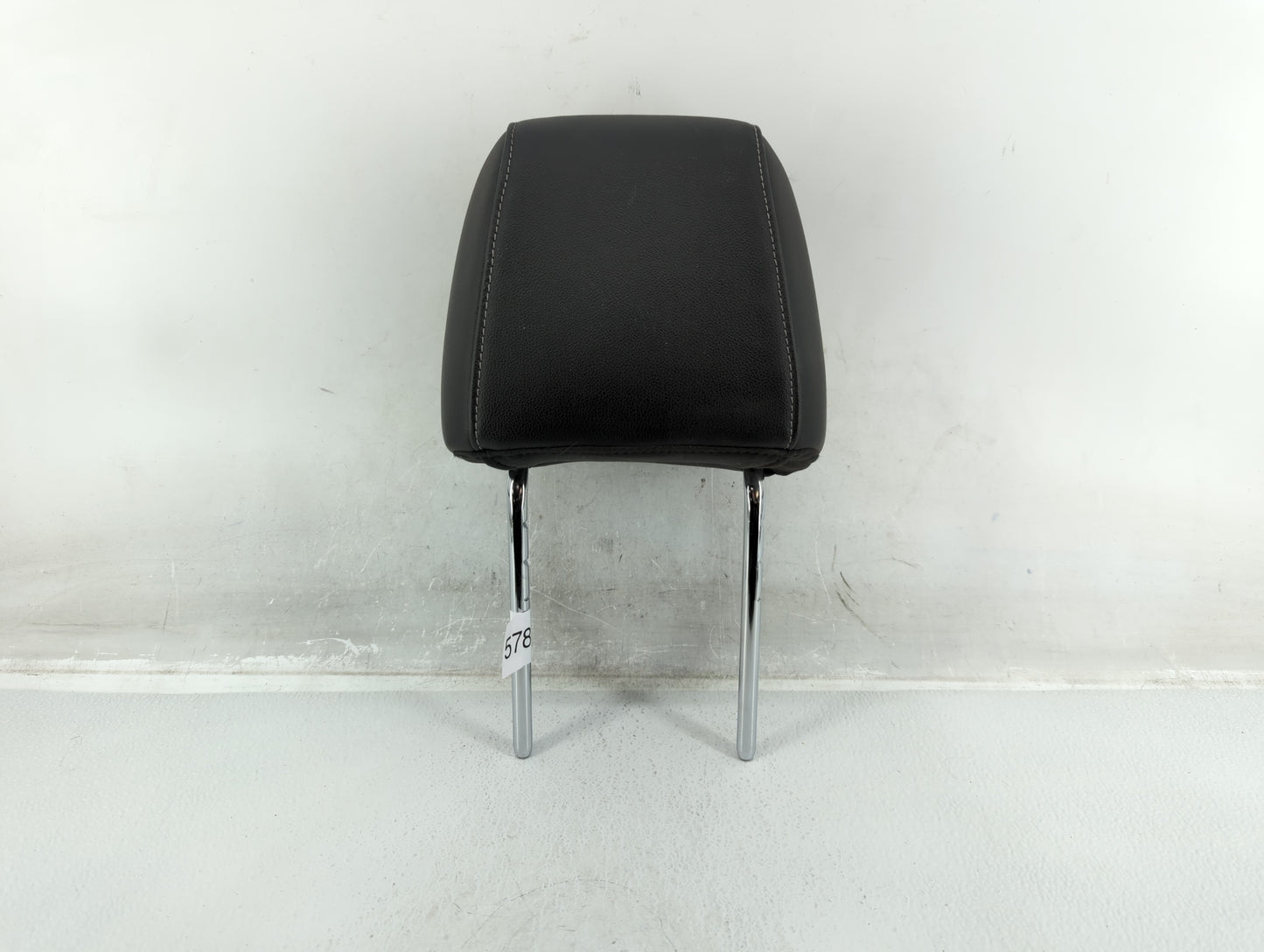 2013 Ford Escape Headrest Head Rest Front Driver Passenger Seat Fits OEM Used Auto Parts - Oemusedautoparts1.com