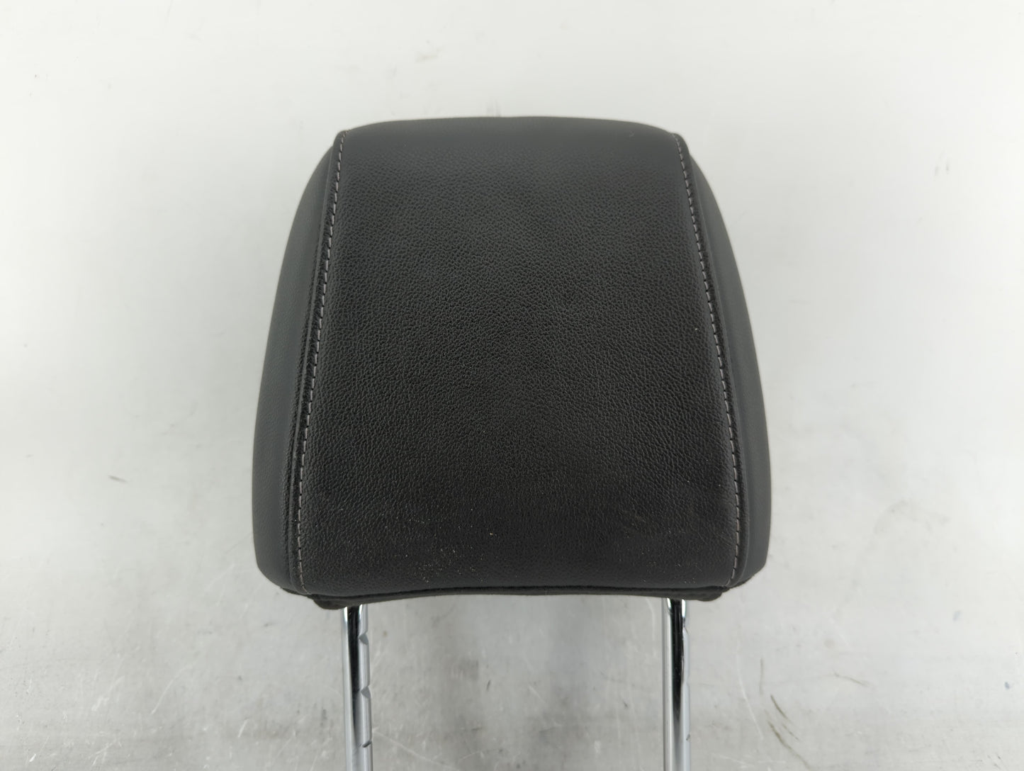 2013 Ford Escape Headrest Head Rest Front Driver Passenger Seat Fits OEM Used Auto Parts - Oemusedautoparts1.com