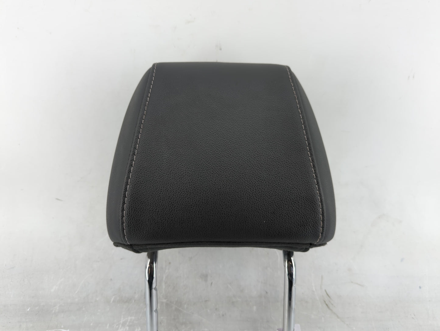 2013 Ford Escape Headrest Head Rest Front Driver Passenger Seat Fits OEM Used Auto Parts - Oemusedautoparts1.com