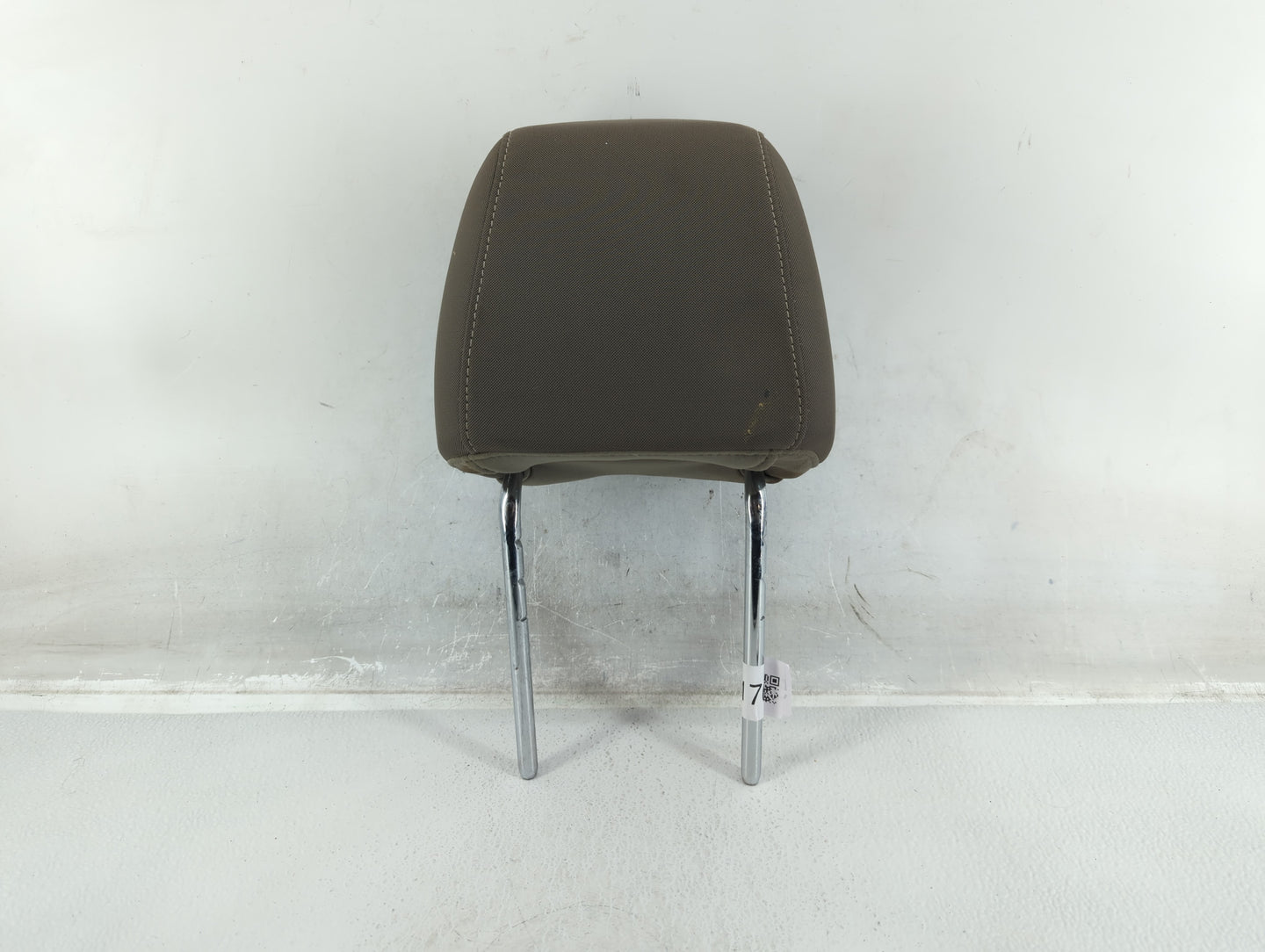2013 Ford Escape Headrest Head Rest Front Driver Passenger Seat Fits OEM Used Auto Parts - Oemusedautoparts1.com
