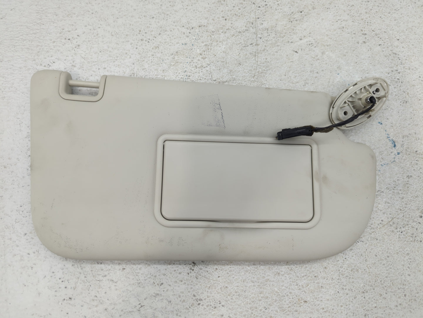 2013-2019 Ford Escape Sun Visor Shade Replacement Passenger Right Mirror Fits Fits 2013 2014 2015 2016 2017 2018 2019 OEM Us