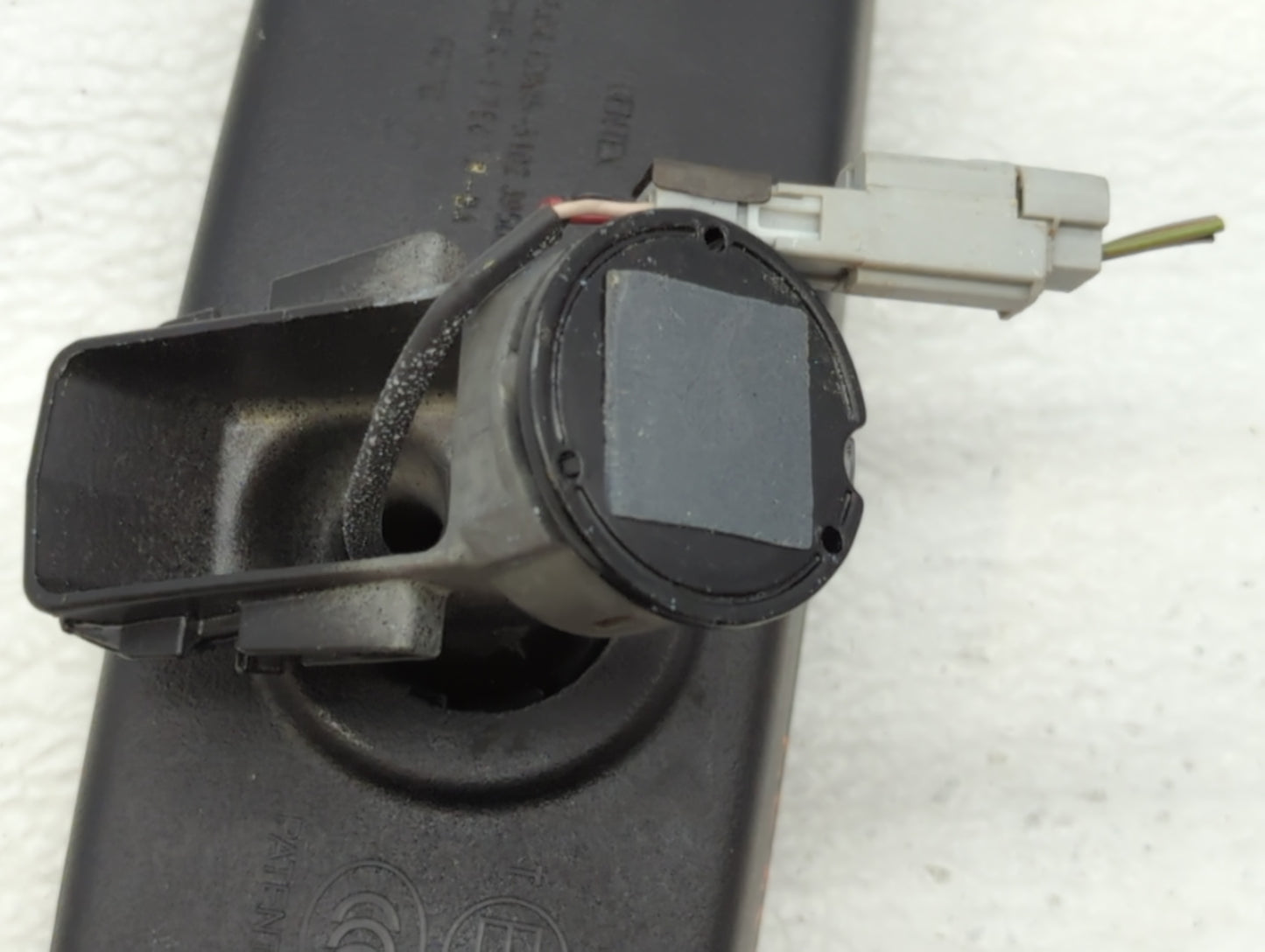 2013-2019 Ford Escape Interior Rear View Mirror Replacement OEM P/N:E11026532 Fits OEM Used Auto Parts - Oemusedautoparts1.c