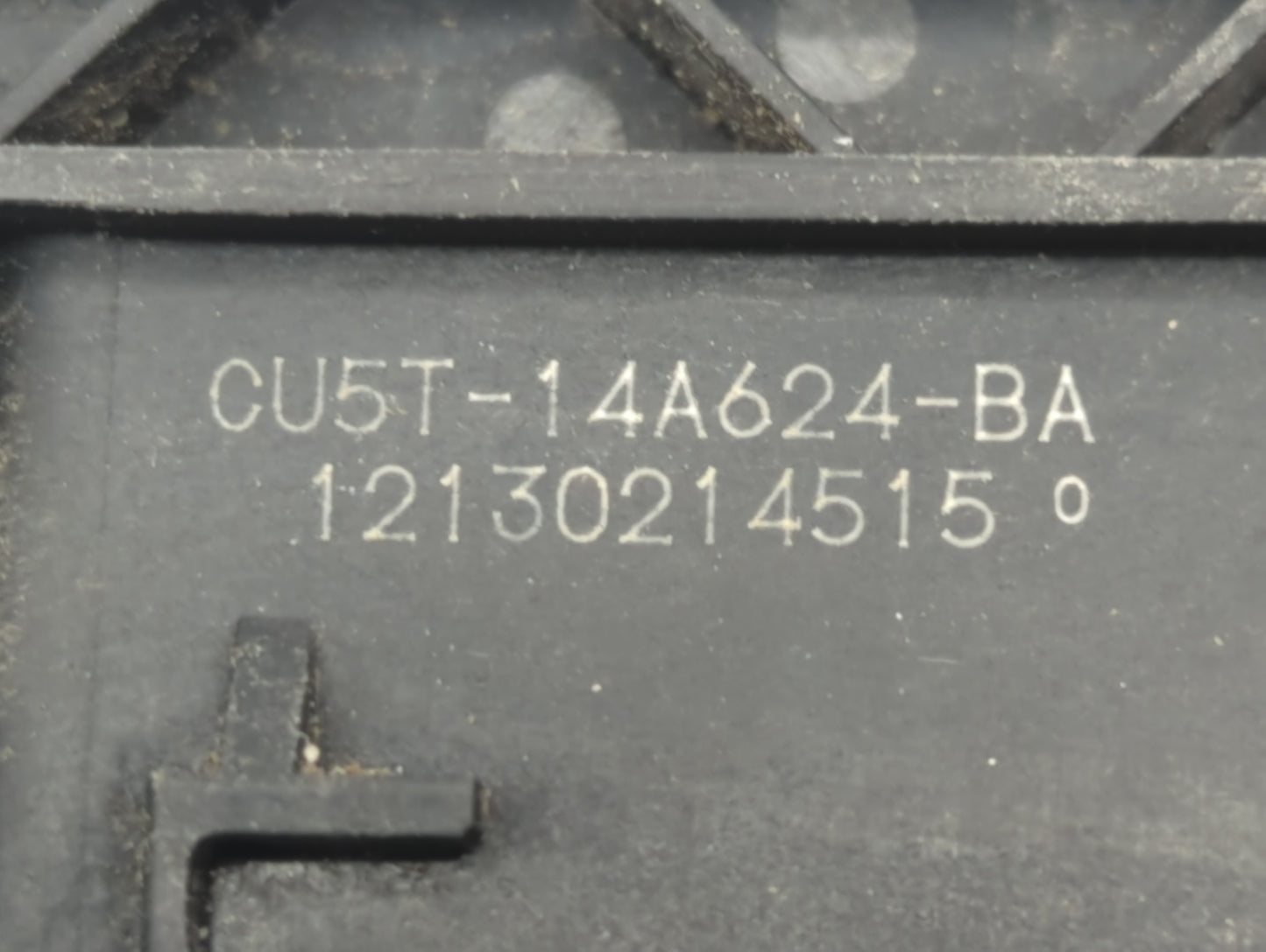 2013 Ford Escape PCM Engine Control Computer ECU ECM PCU OEM P/N:DJ5A-12A650-BH Fits OEM Used Auto Parts - Oemusedautoparts1