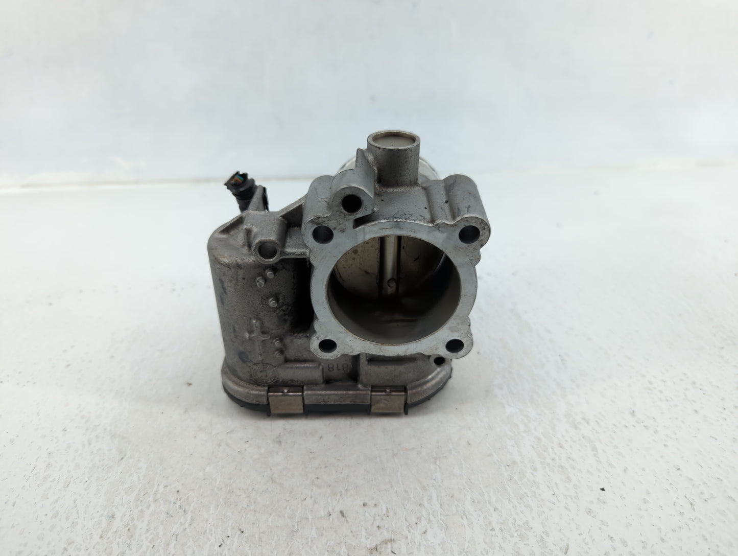 2013-2016 Ford Escape Throttle Body P/N:7S7G-9F991-CA Fits Fits 2013 2014 2015 2016 2017 2018 2019 OEM Used Auto Parts - Oem