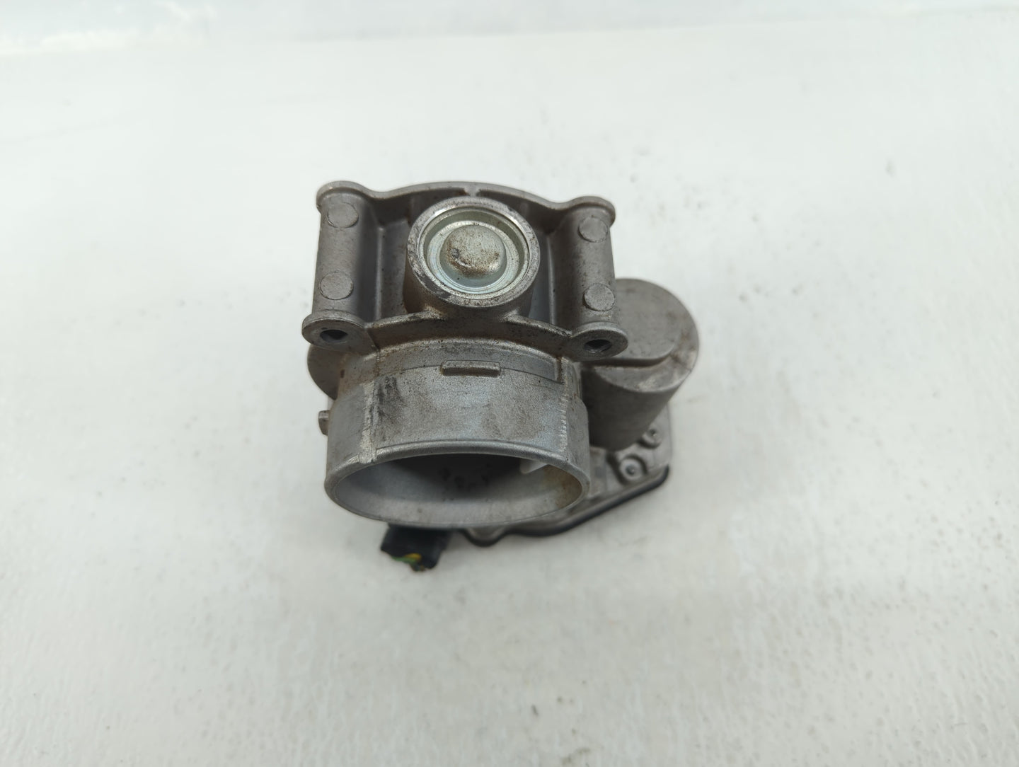 2013-2022 Ford Escape Throttle Body P/N:DS7E-9F991-AD Fits Fits 2013 2014 2015 2016 2017 2018 2019 2020 2021 2022 OEM Used A
