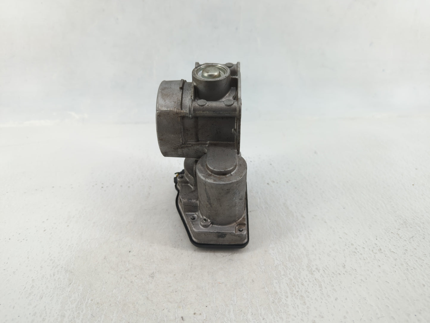 2013-2022 Ford Escape Throttle Body P/N:DS7E-9F991-AD Fits Fits 2013 2014 2015 2016 2017 2018 2019 2020 2021 2022 OEM Used A