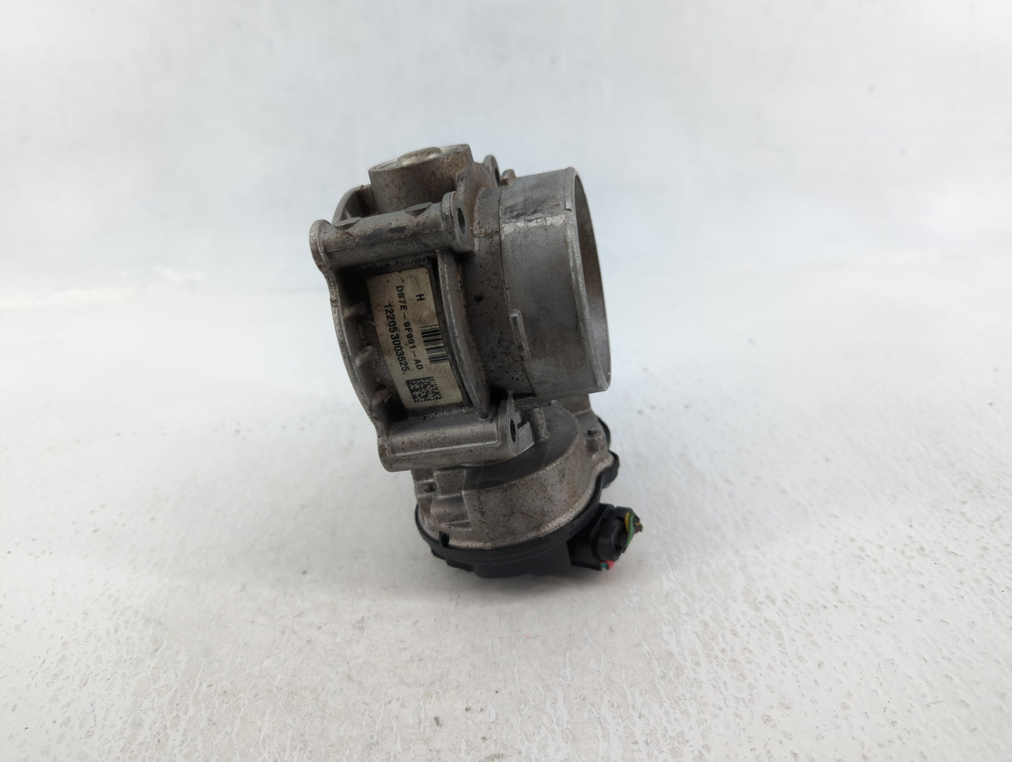 2013-2022 Ford Escape Throttle Body P/N:DS7E-9F991-AD Fits Fits 2013 2014 2015 2016 2017 2018 2019 2020 2021 2022 OEM Used A