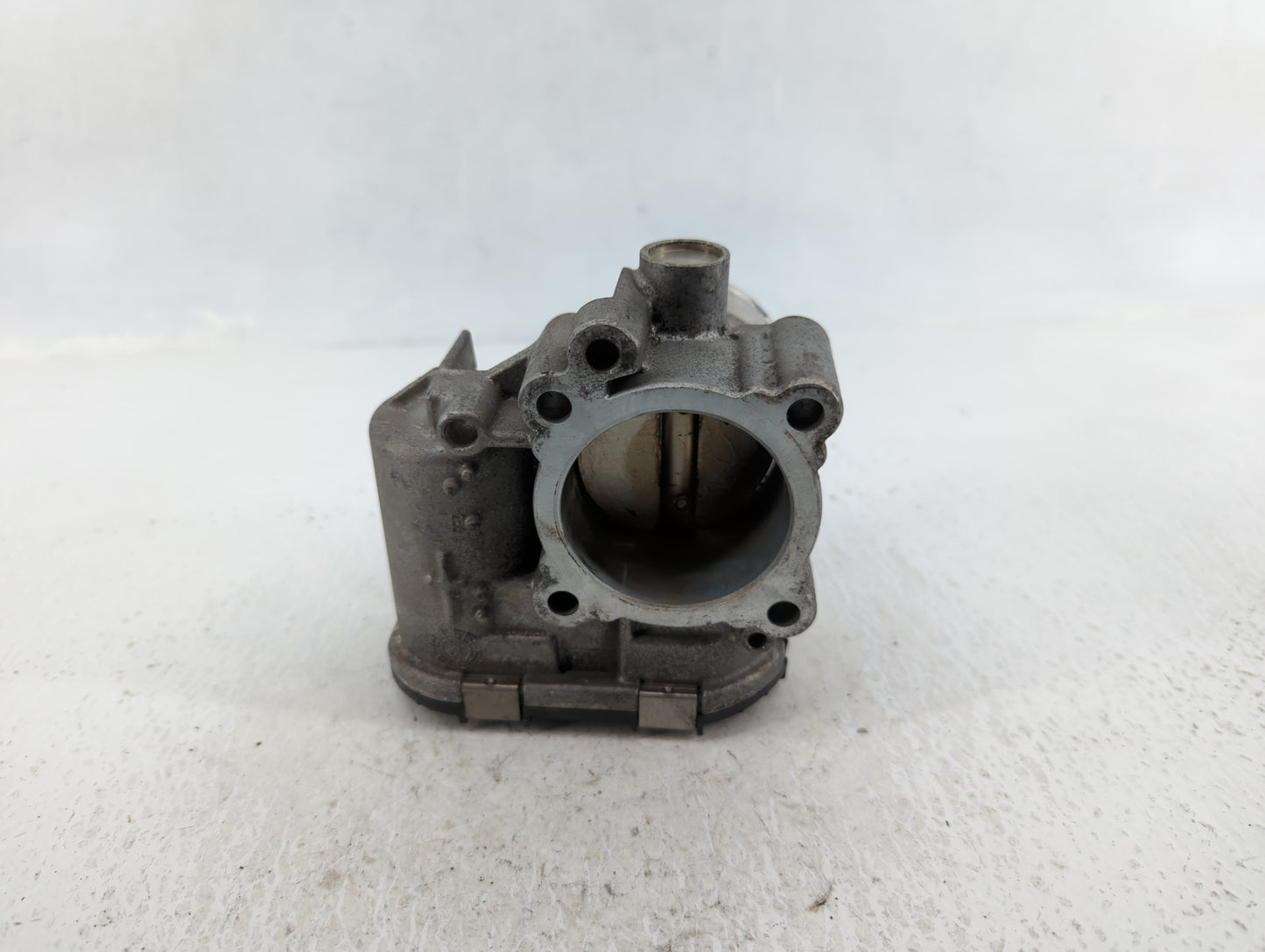 2013-2016 Ford Escape Throttle Body P/N:7S7G-9F991-CA Fits Fits 2013 2014 2015 2016 2017 2018 2019 OEM Used Auto Parts - Oem