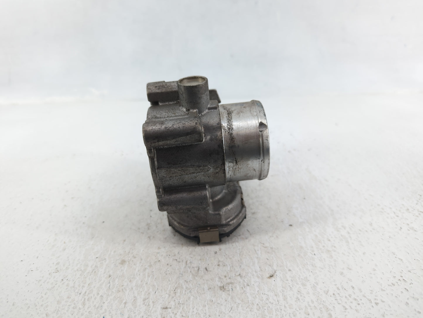 2013-2016 Ford Escape Throttle Body P/N:7S7G-9F991-CA Fits Fits 2013 2014 2015 2016 2017 2018 2019 OEM Used Auto Parts - Oem