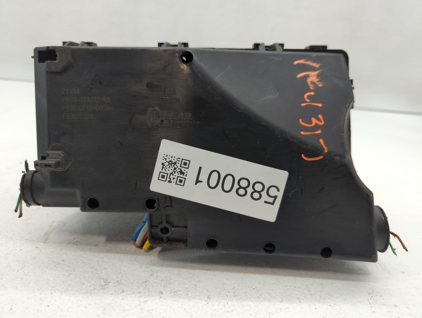 2013-2016 Ford Escape Fusebox Fuse Box Panel Relay Module P/N:E00027328 Fits Fits 2013 2014 2015 2016 OEM Used Auto Parts - 