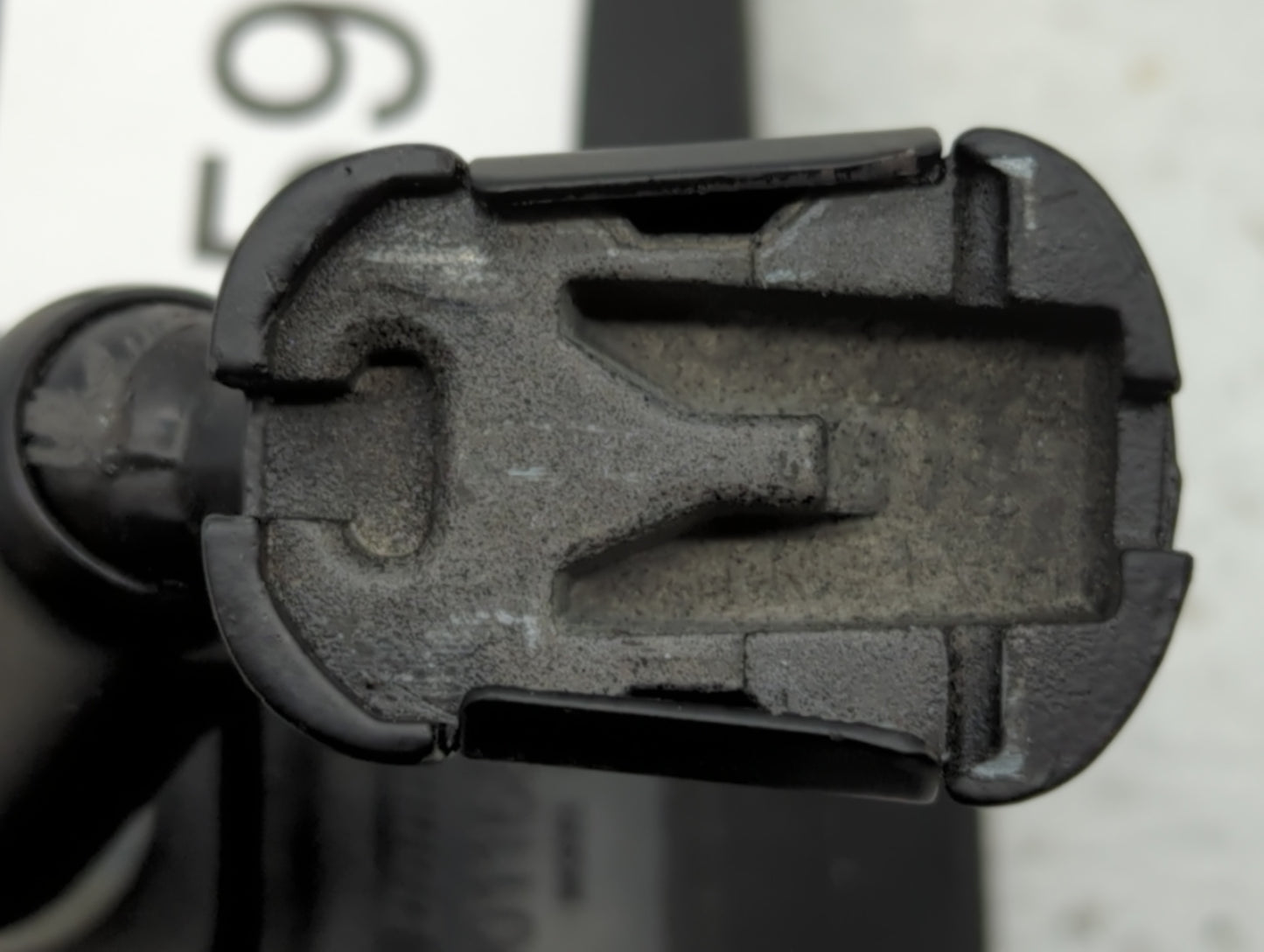 2001-2016 Ford Escape Interior Rear View Mirror Replacement OEM P/N:E8011681 Fits OEM Used Auto Parts - Oemusedautoparts1.co