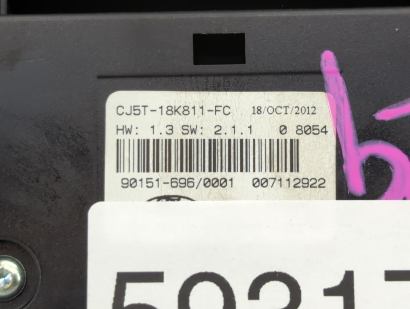 2013-2016 Ford Escape Radio AM FM Cd Player Receiver Replacement P/N:CJ5T-18K811-FC Fits Fits 2013 2014 2015 2016 OEM Used A