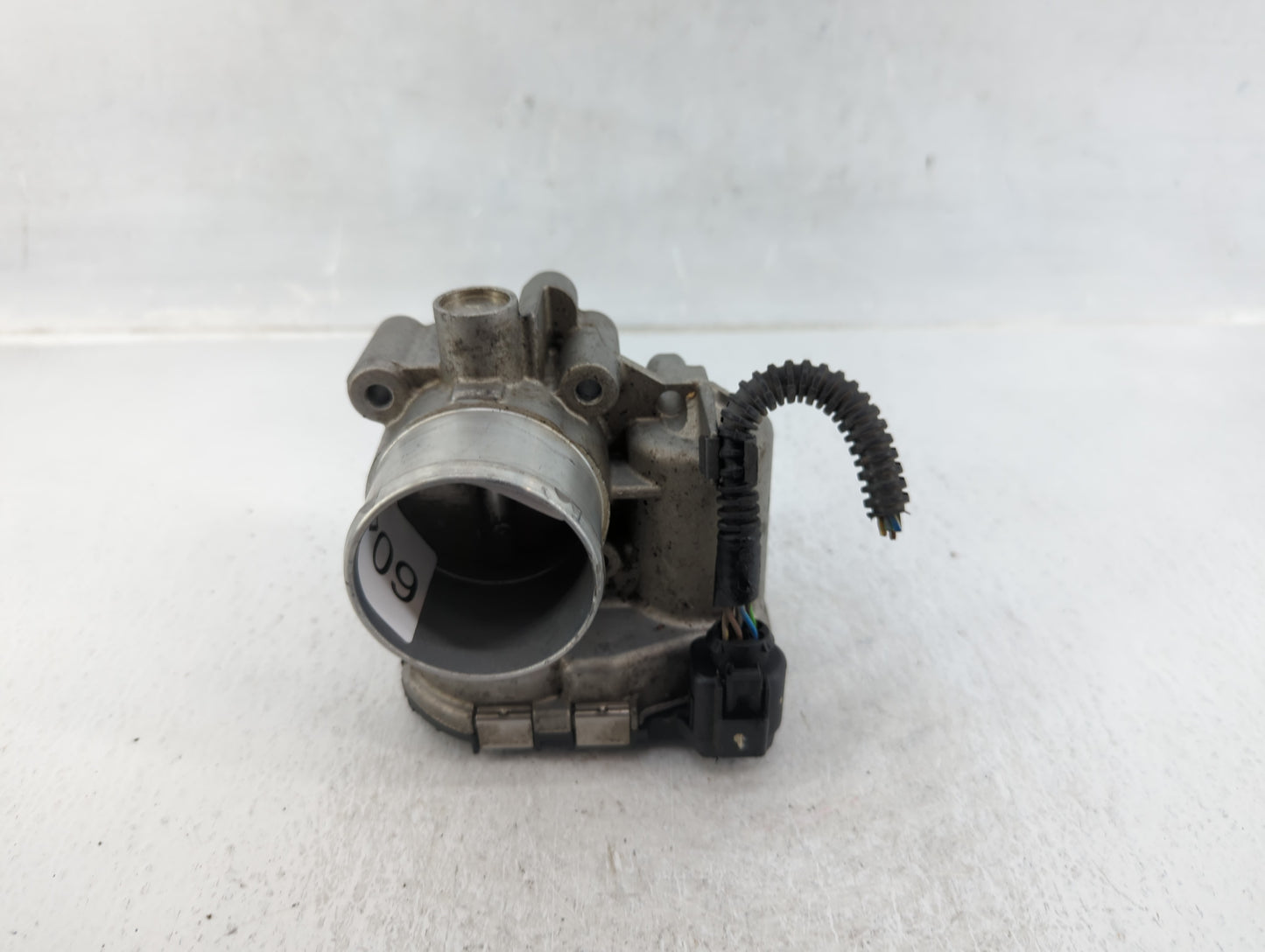 2013-2016 Ford Escape Throttle Body P/N:7S7G-9F991-CA Fits Fits 2013 2014 2015 2016 2017 2018 2019 OEM Used Auto Parts - Oem