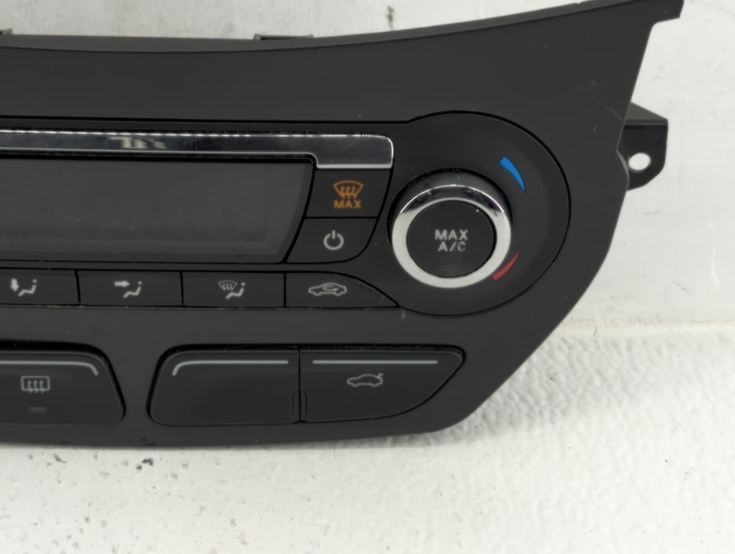 2013 Ford Escape Climate Control Module Temperature AC/Heater Replacement P/N:CJ5T-18C612-AE Fits OEM Used Auto Parts - Oemu