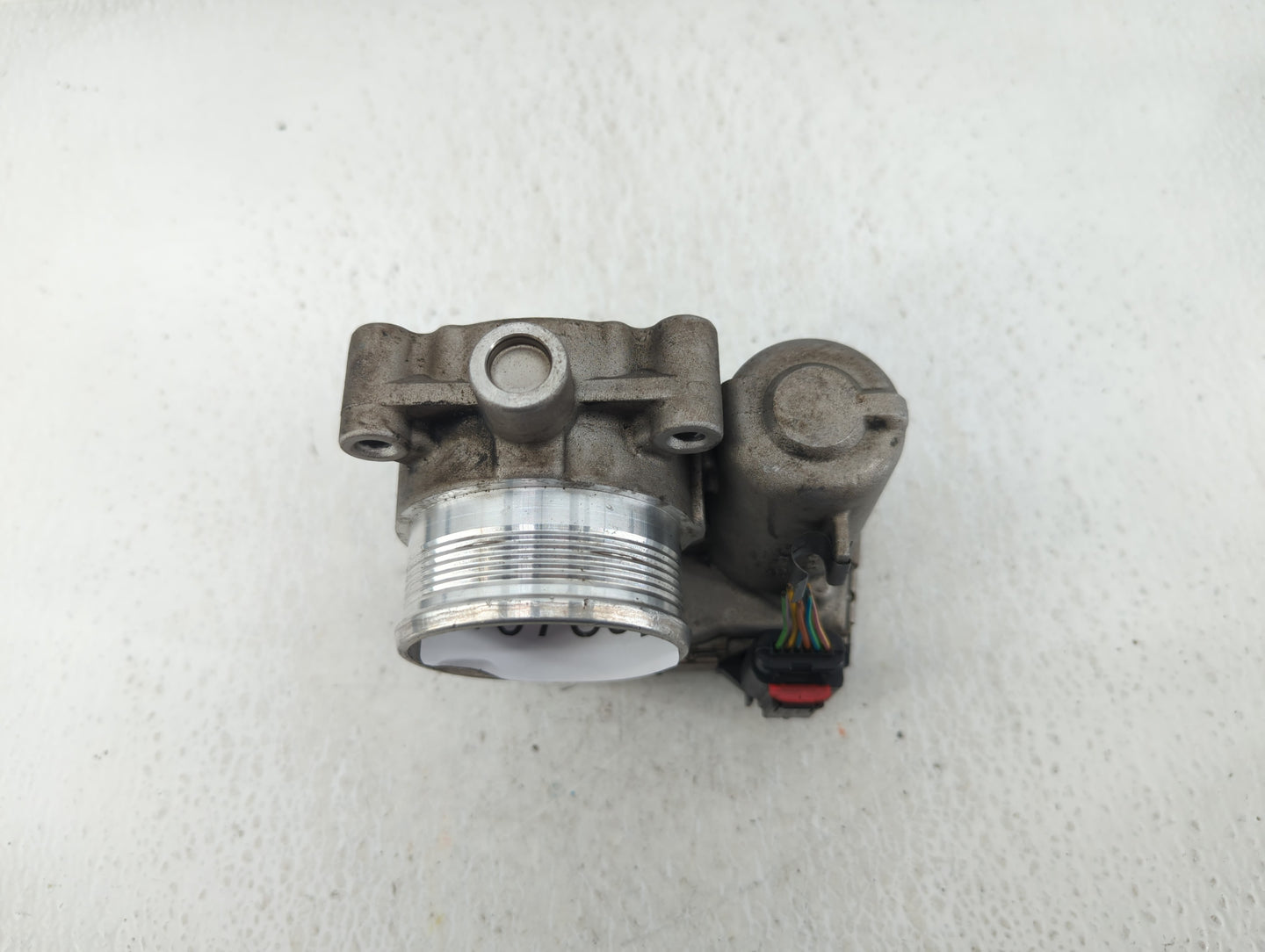 2013-2016 Ford Escape Throttle Body P/N:CM5E 9F991AD Fits Fits 2012 2013 2014 2015 2016 2017 OEM Used Auto Parts - Oemusedau