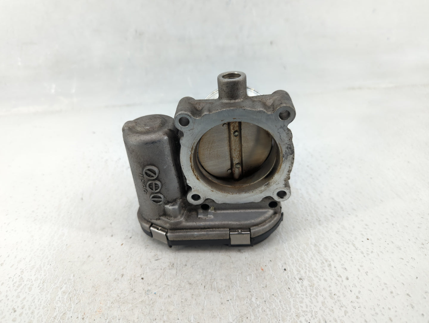 2013-2016 Ford Escape Throttle Body P/N:CM5E 9F991AD Fits Fits 2012 2013 2014 2015 2016 2017 OEM Used Auto Parts - Oemusedau