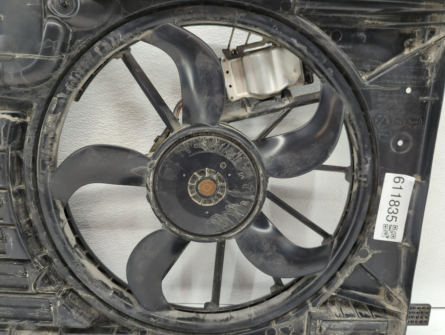 2013-2016 Ford Escape Left Radiator Fan Motor Assembly 611835 - Oemusedautoparts1.com