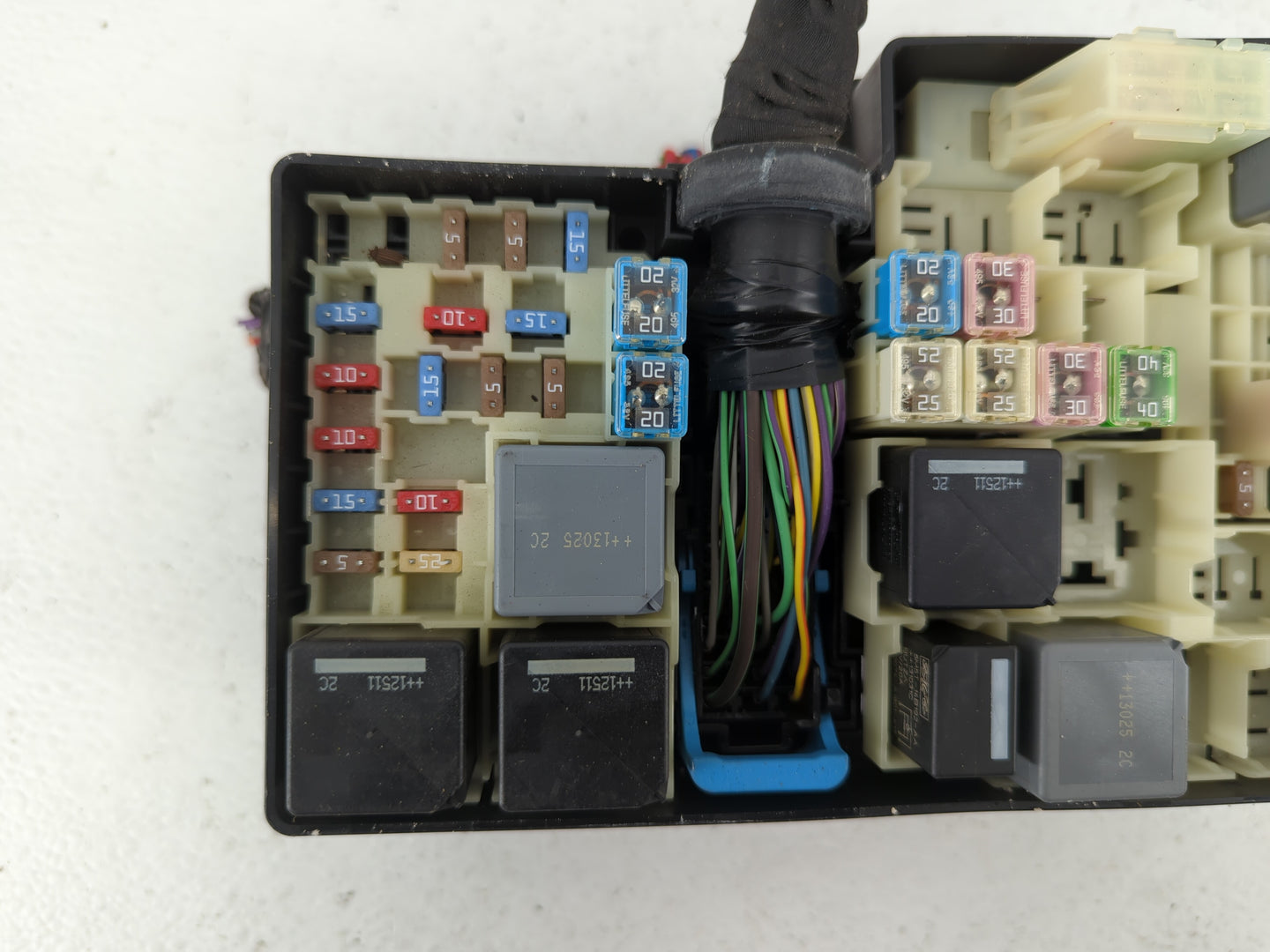 2013-2016 Ford Escape Fusebox Fuse Box Panel Relay Module P/N:AV6T-14A067-AC Fits Fits 2013 2014 2015 2016 OEM Used Auto Par