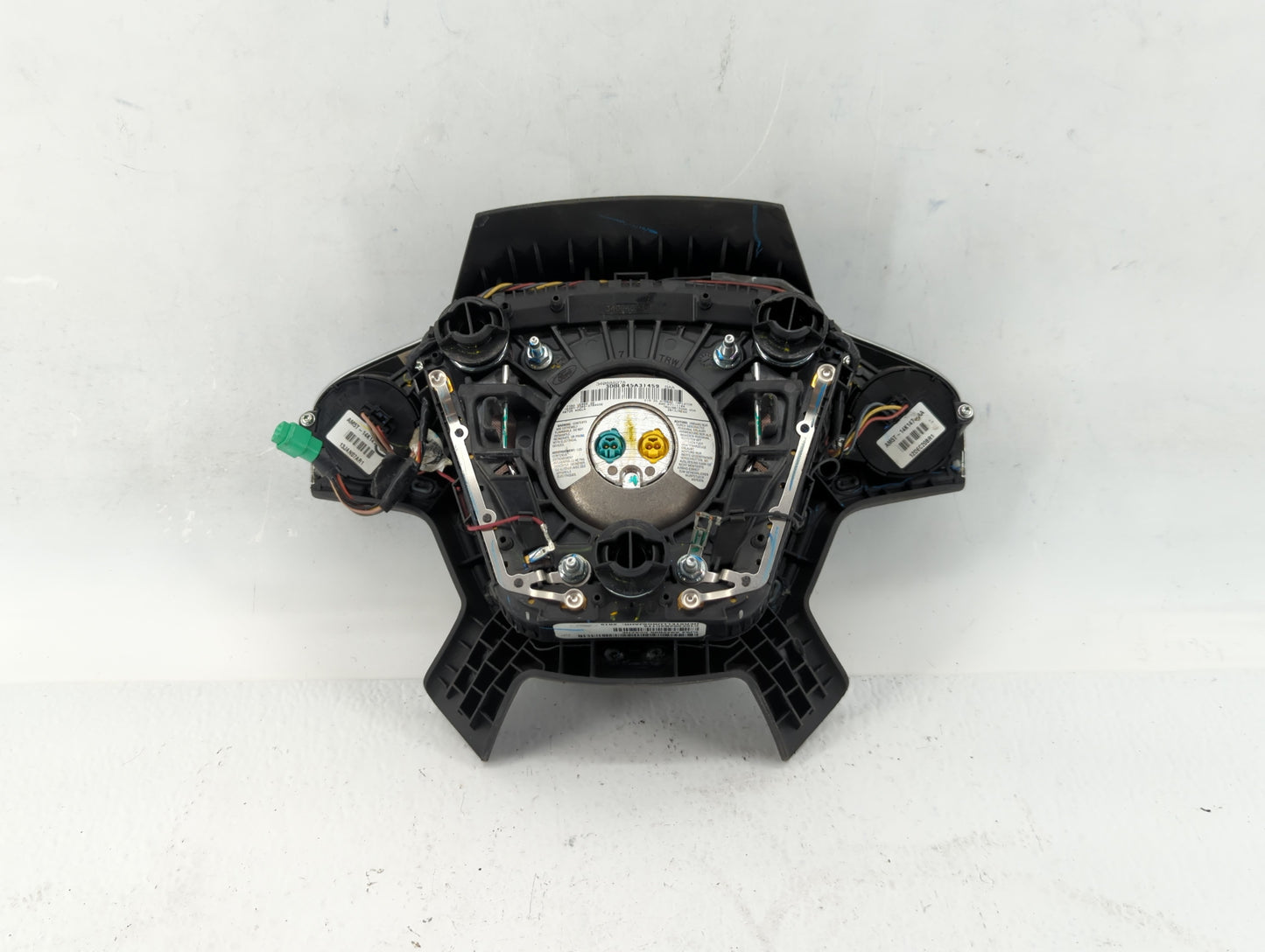 2013-2014 Ford Escape Air Bag Driver Left Steering Wheel Mounted P/N:CJ54 A042B85 CC3ZHE Fits Fits 2013 2014 OEM Used Auto P