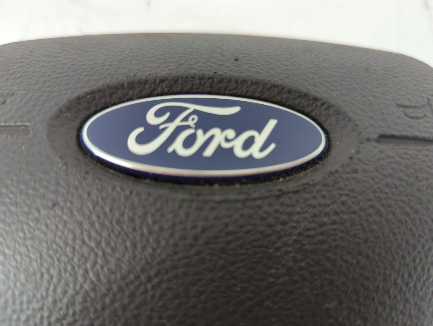 2013-2014 Ford Escape Air Bag Driver Left Steering Wheel Mounted P/N:CJ54 A042B85 BC3 Fits Fits 2013 2014 OEM Used Auto Part