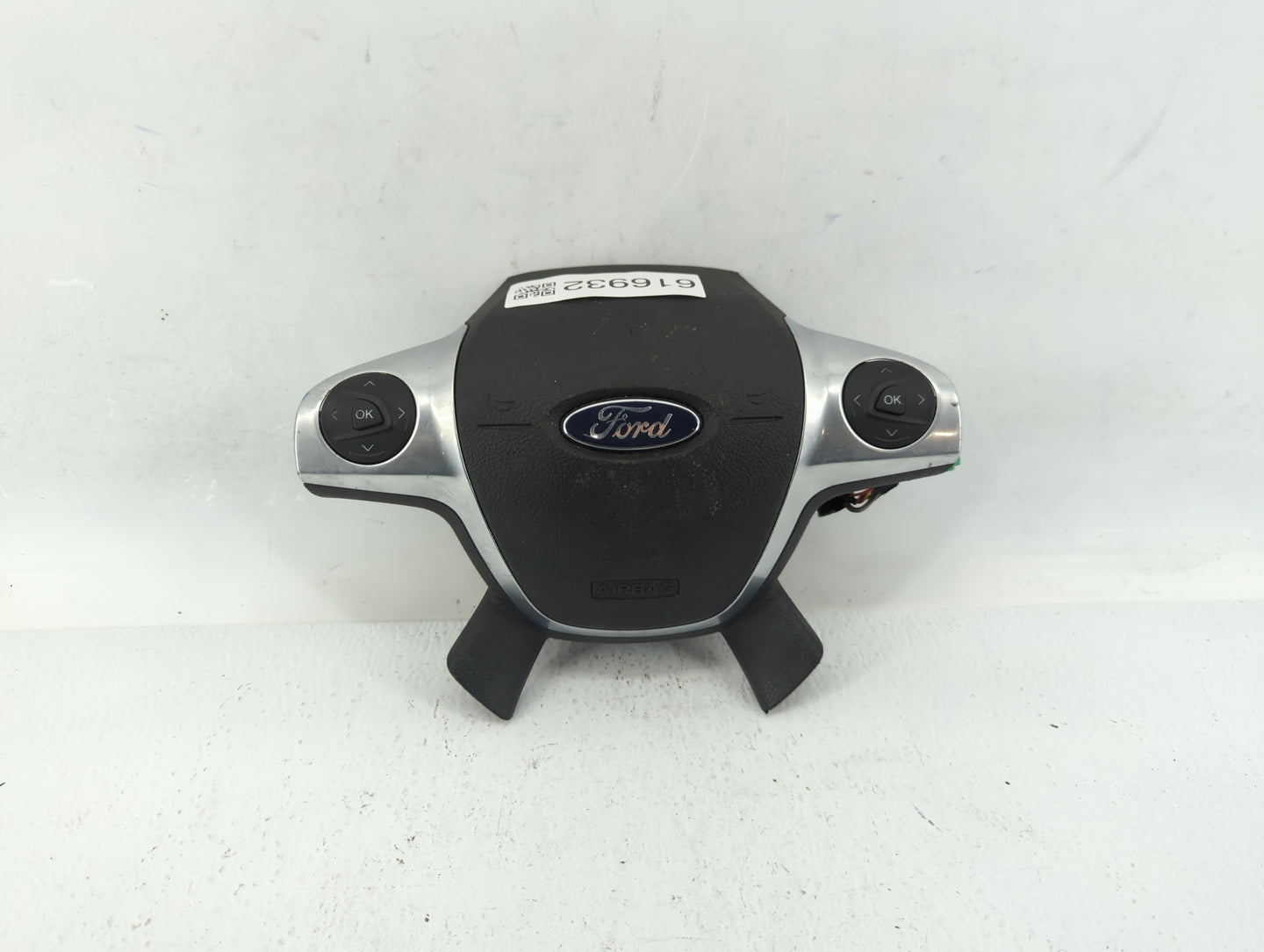 2013-2014 Ford Escape Air Bag Driver Left Steering Wheel Mounted P/N:CJ54 A042B85 CC3 Fits Fits 2013 2014 OEM Used Auto Part