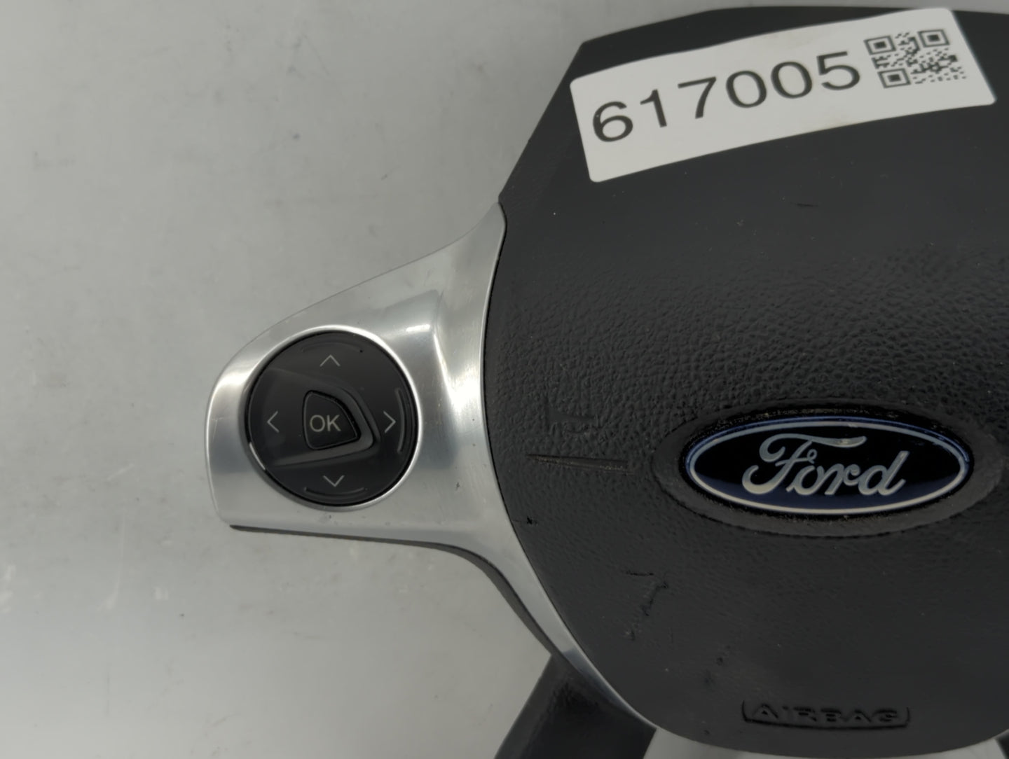 2013-2014 Ford Escape Air Bag Driver Left Steering Wheel Mounted P/N:CJ54 A042B85 BC3 Fits Fits 2013 2014 OEM Used Auto Part