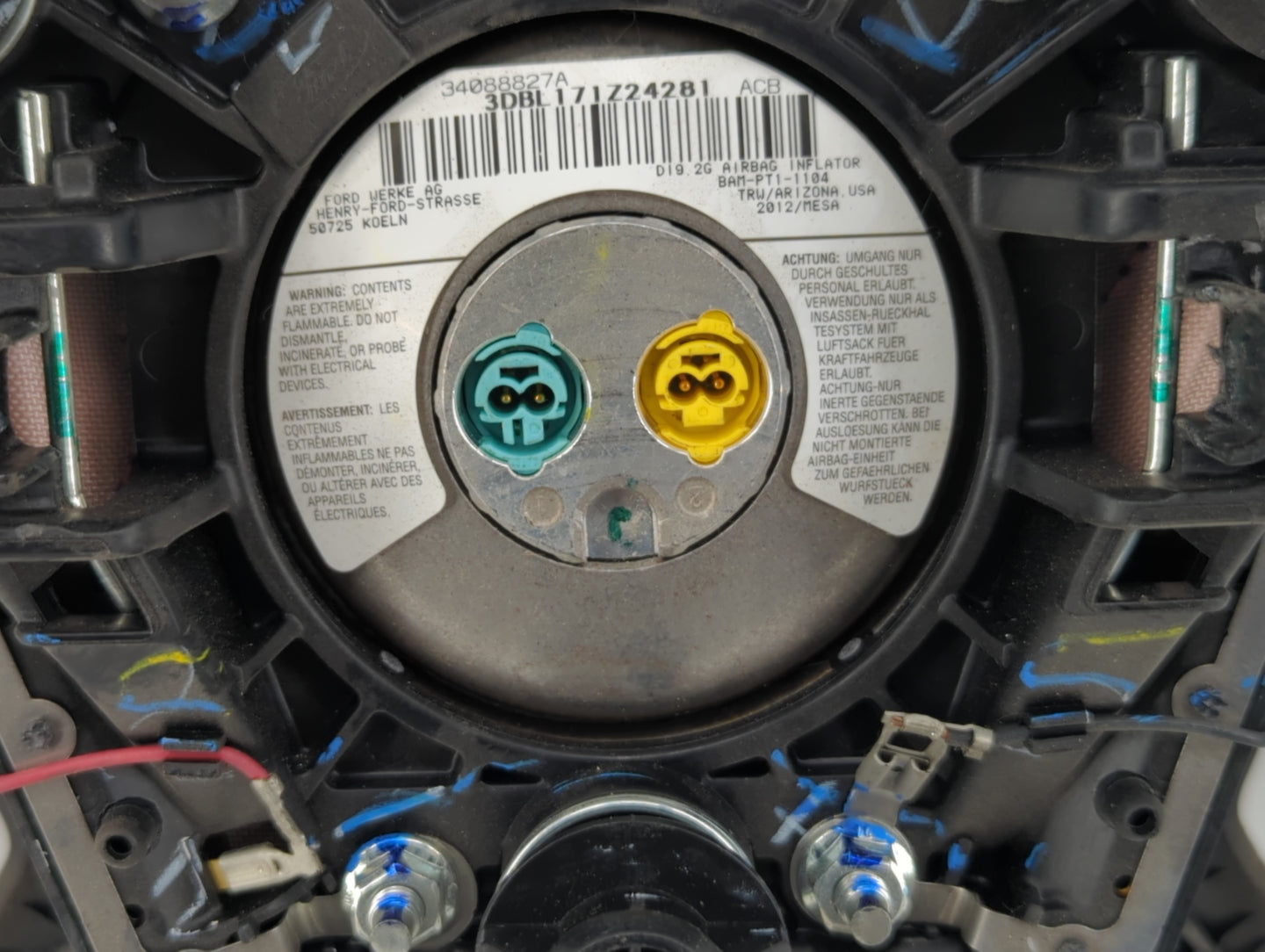 2013-2014 Ford Escape Air Bag Driver Left Steering Wheel Mounted P/N:CJ54 A042B85 BC3 Fits Fits 2013 2014 OEM Used Auto Part